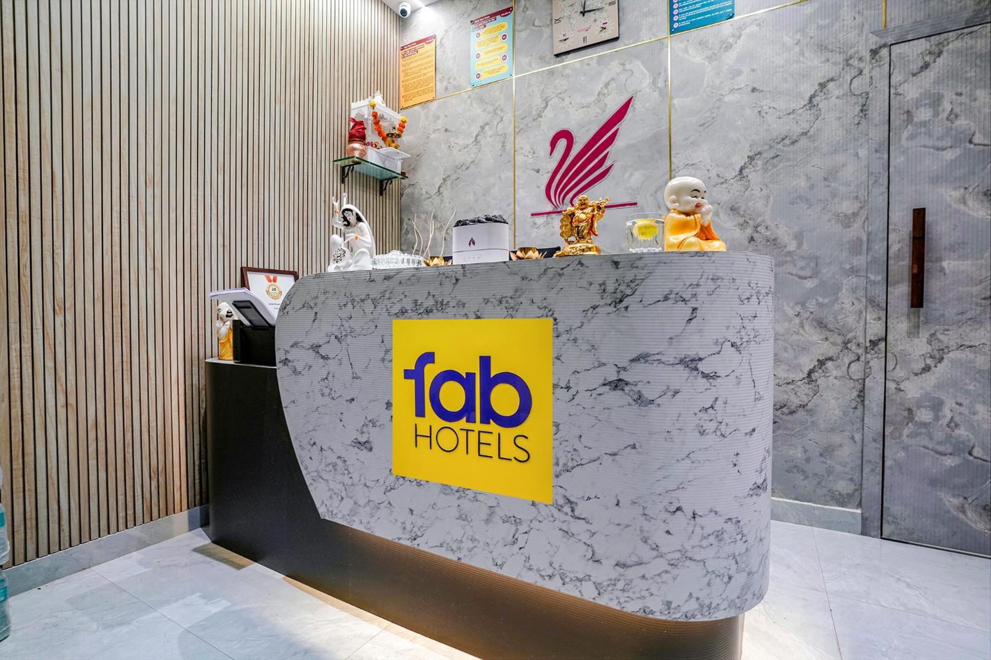 Fabexpress Royal Inn Navi Mumbai Exterior photo